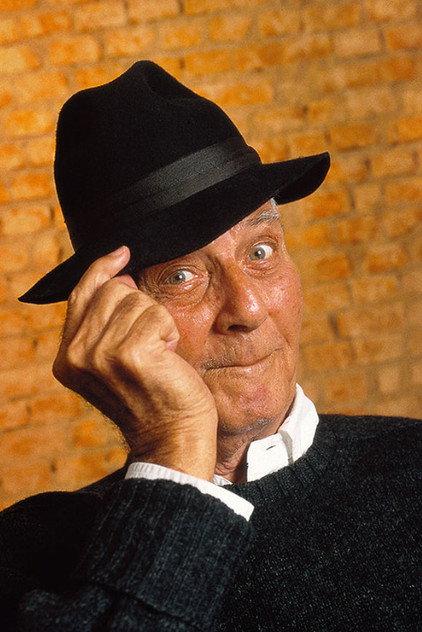 David Drew Zingg - Actor Profile Photo