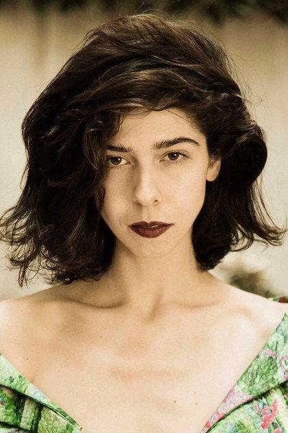 Julia de Castro - Actor Profile Photo