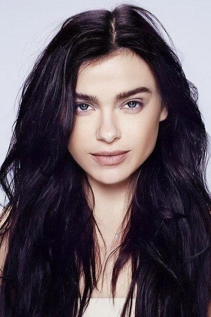 Elena Temnikova - Actor Profile Photo