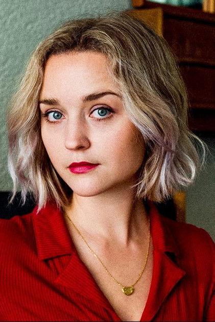 Florence Hall - Actor Profile Photo