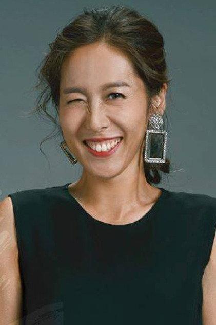 Winnie Chang - Actor Profile Photo