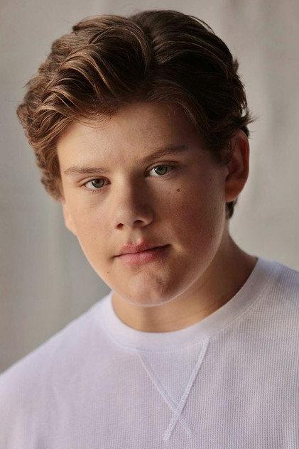 Maxwell Simkins - Actor Profile Photo
