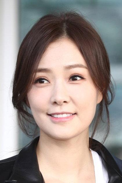Son Tae-young - Actor Profile Photo