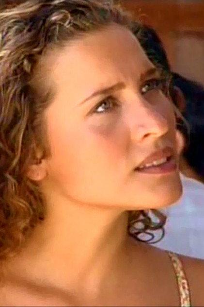 Gabriela Alves - Actor Profile Photo