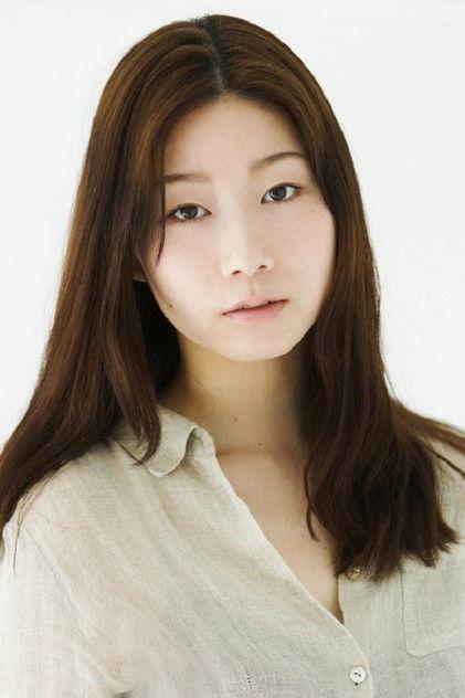 Shiori Doi - Actor Profile Photo