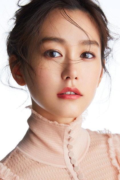 Mirei Kiritani - Actor Profile Photo