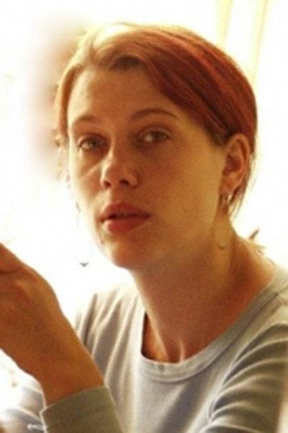 Eva Kuszniruková - Actor Profile Photo