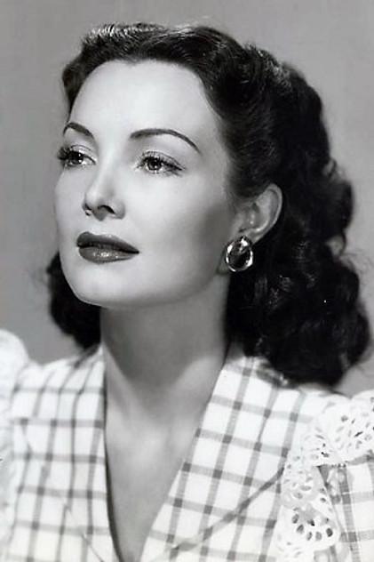 Audrey Young - Actor Profile Photo