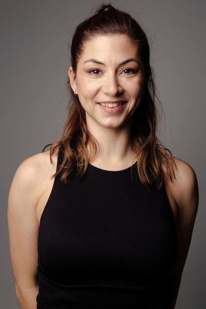 Anaïs Valley - Actor Profile Photo