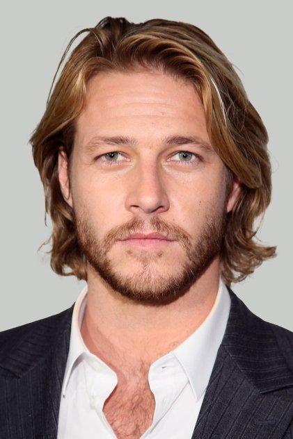 Luke Bracey - Actor Profile Photo