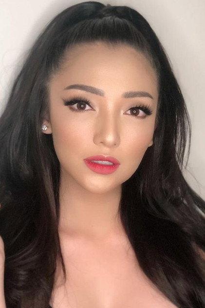 Manda Cello - Actor Profile Photo