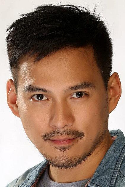 Guji Lorenzana - Actor Profile Photo