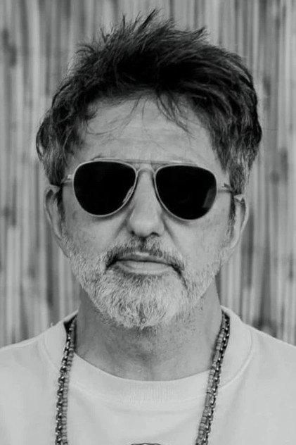 Adrián Dárgelos - Actor Profile Photo