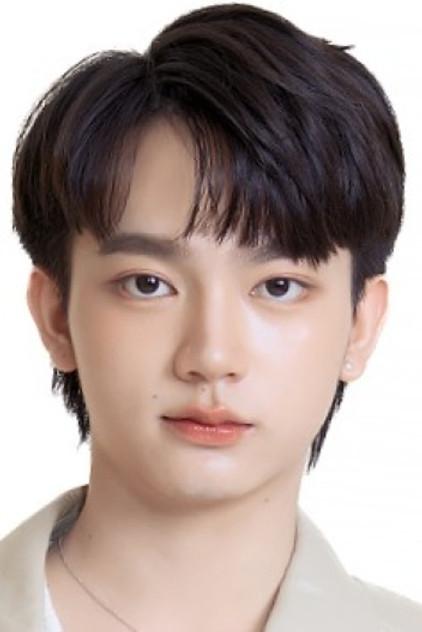 Sorathon Chaloemlapsombut - Actor Profile Photo