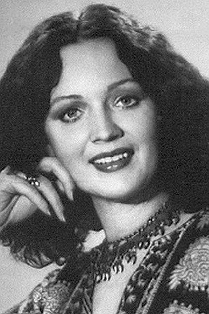 Yuliya Pashkovskaya - Actor Profile Photo