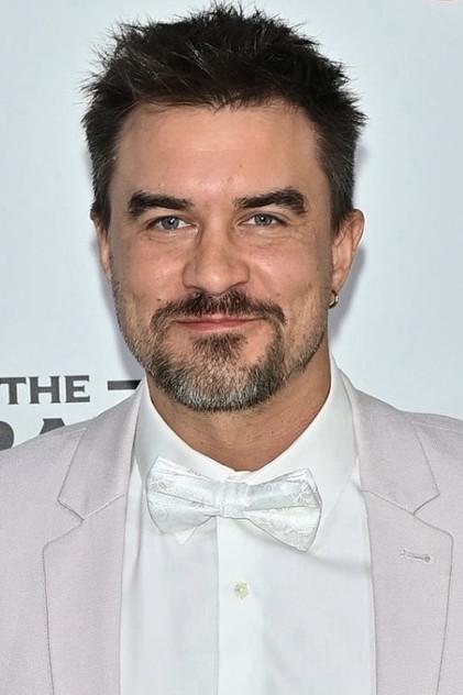 Rob Mayes - Actor Profile Photo