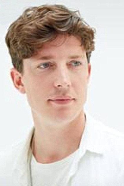 Oskar Pask - Actor Profile Photo