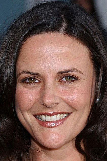 Gia Carides - Actor Profile Photo