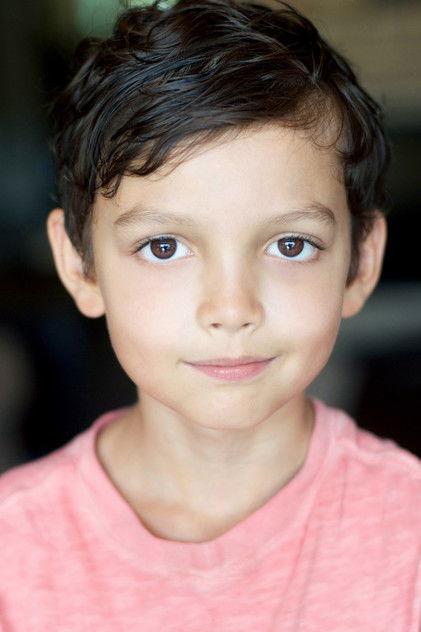 Indie DesRoches - Actor Profile Photo