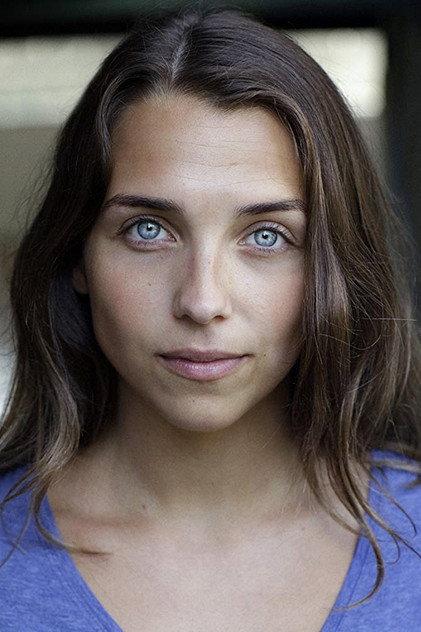 Erin Armstrong - Actor Profile Photo