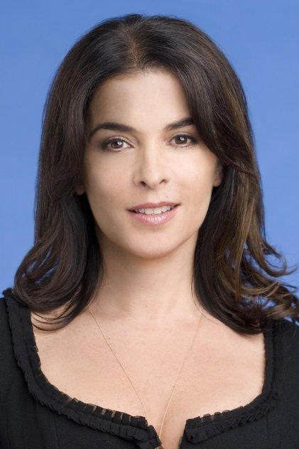 Annabella Sciorra - Actor Profile Photo