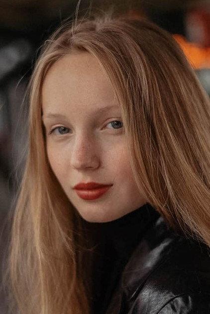 Mina-Giselle Rüffer - Actor Profile Photo