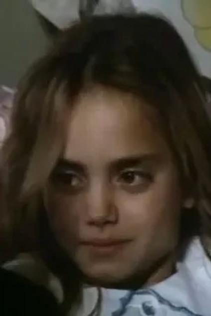 Alice Di Giuseppe - Actor Profile Photo