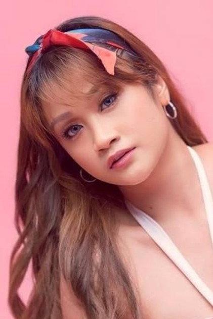 Kim Salinas - Actor Profile Photo