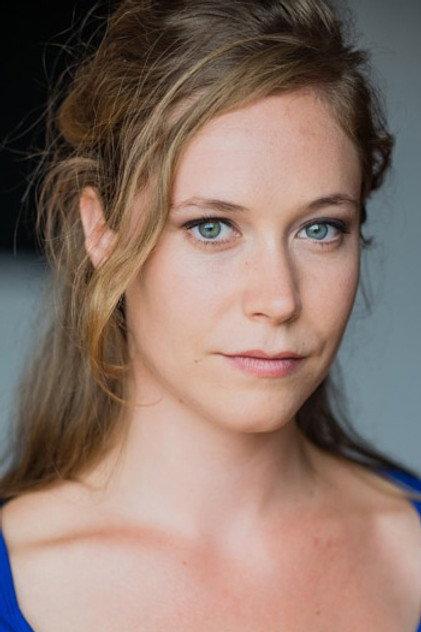 Caroline Bélanger - Actor Profile Photo