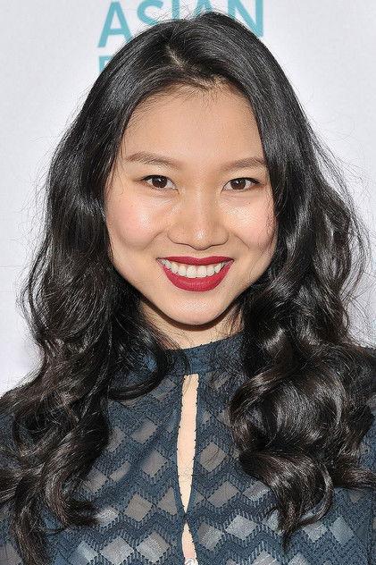 Shuang Hu - Actor Profile Photo