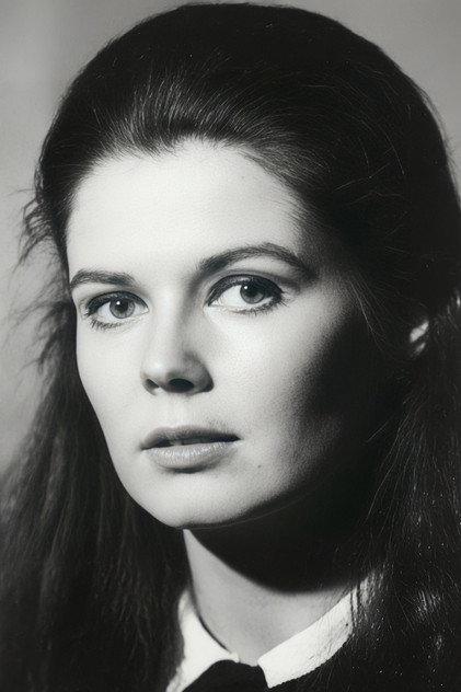Alexandra Isles - Actor Profile Photo