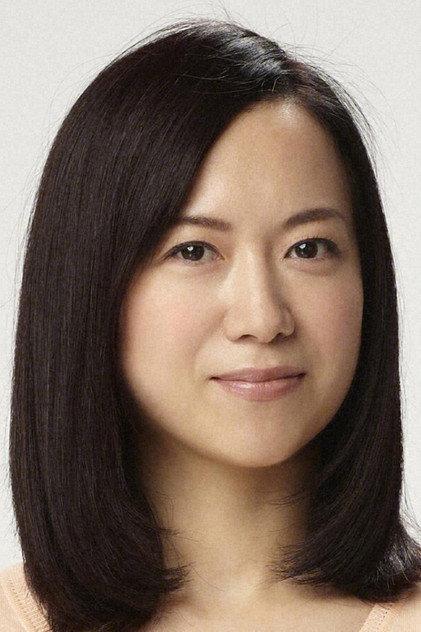 Emi Wakui - Actor Profile Photo