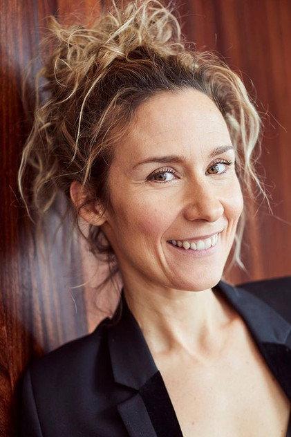 Édith Cochrane - Actor Profile Photo