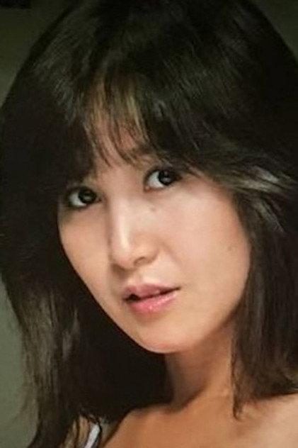 Aki Hayasaka - Actor Profile Photo