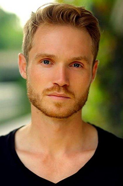 Robbie Jarvis - Actor Profile Photo
