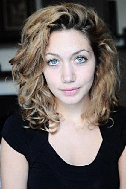 Louise Chabat - Actor Profile Photo