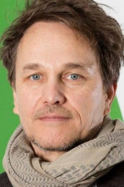 Christopher Roth - Actor Profile Photo