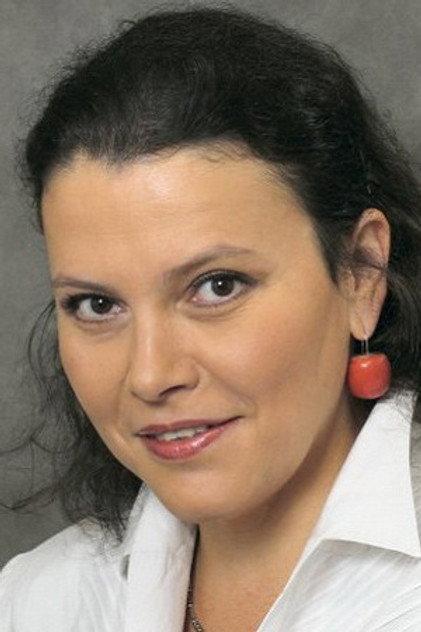 Yanina Khachaturova - Actor Profile Photo