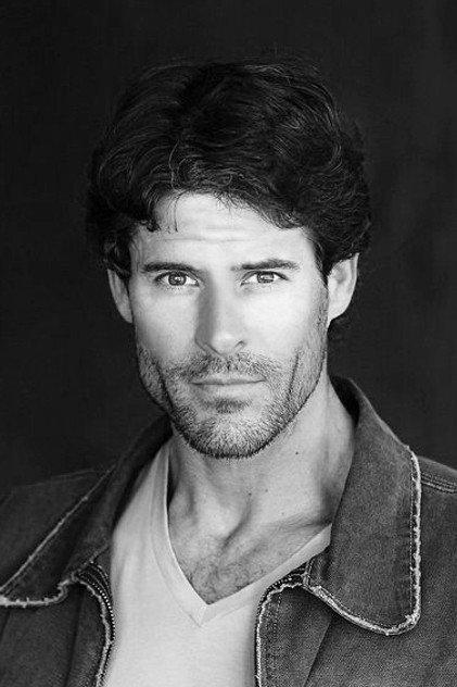 Gian Keys - Actor Profile Photo