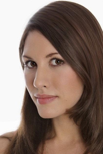 Freya Berry - Actor Profile Photo
