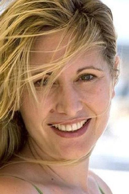 Maëva Pasquali - Actor Profile Photo