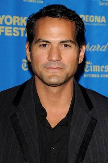 Kahlil Méndez - Actor Profile Photo