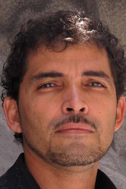 Vladimir Cruz - Actor Profile Photo