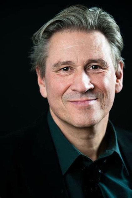 Michael Kind - Actor Profile Photo