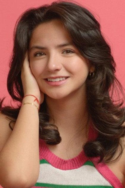Annie Cabello - Actor Profile Photo