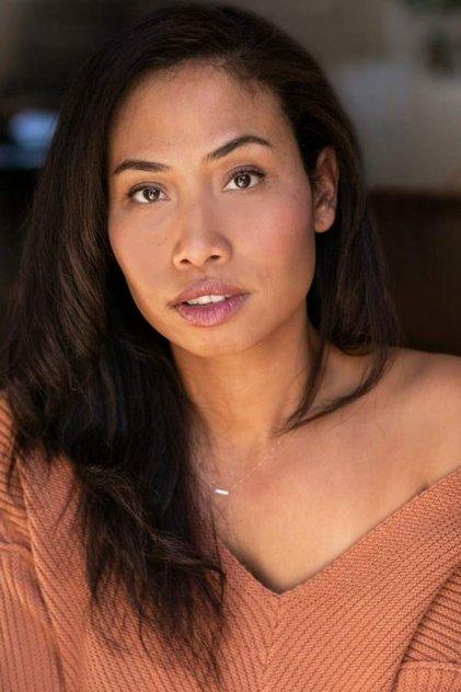 Jen Van Epps - Actor Profile Photo