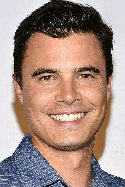 Ryan Sypek - Actor Profile Photo