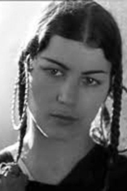 Tela Tchaï - Actor Profile Photo