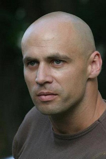 Robert Wrzosek - Actor Profile Photo