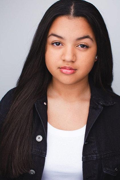 Dylan Chloe Dash - Actor Profile Photo
